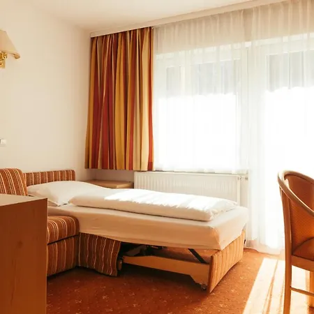 Nassereinerhof Hotel 3*