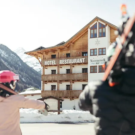 Nassereinerhof Hotel 3*
