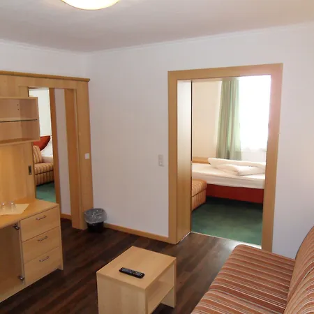 Отель Nassereinerhof Санкт-Антон-ам-Арльберг