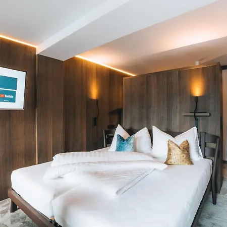 Nassereinerhof Отель 3*
