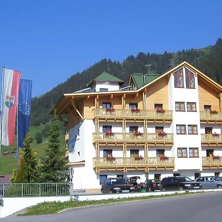 Hotel Nassereinerhof