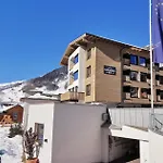 Nassereinerhof 3*