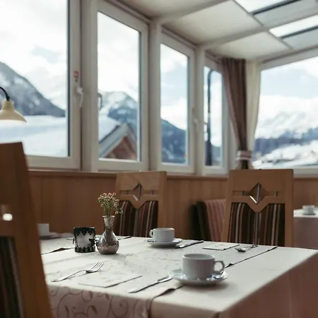 Nassereinerhof Hotel 3*