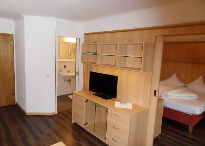 Nassereinerhof Szálloda 3*